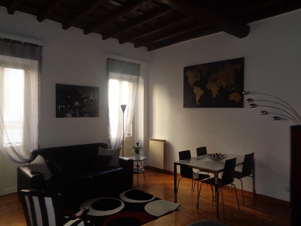 Ferienwohnung World Wide Bed Piazza Del Popolo Rom Exterior foto